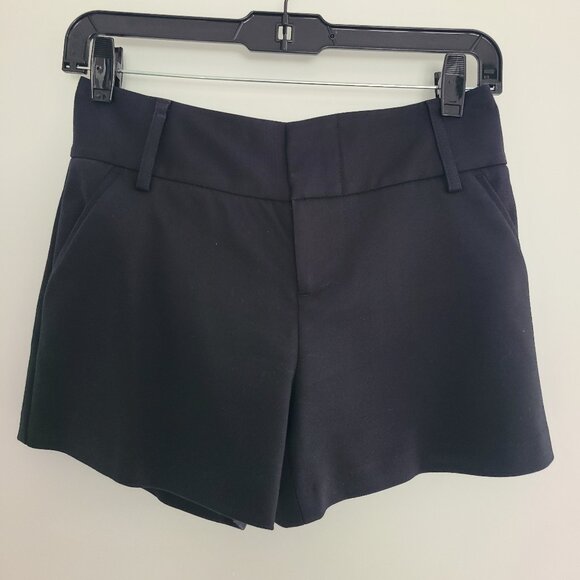 ALICE + OLIVIA Cady Black Shorts Size 0